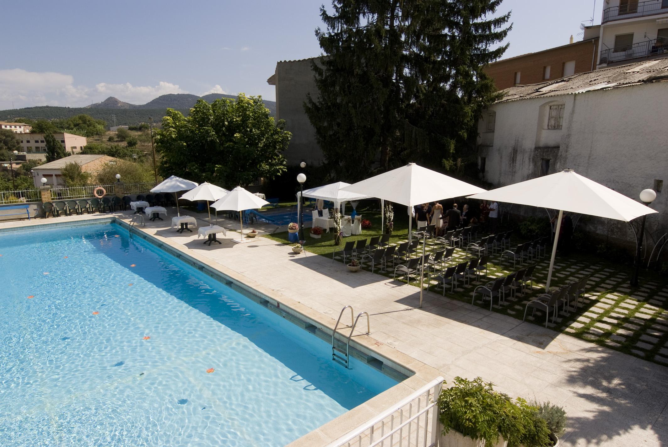 Hotel Segle XX Tremp Zewnętrze zdjęcie
