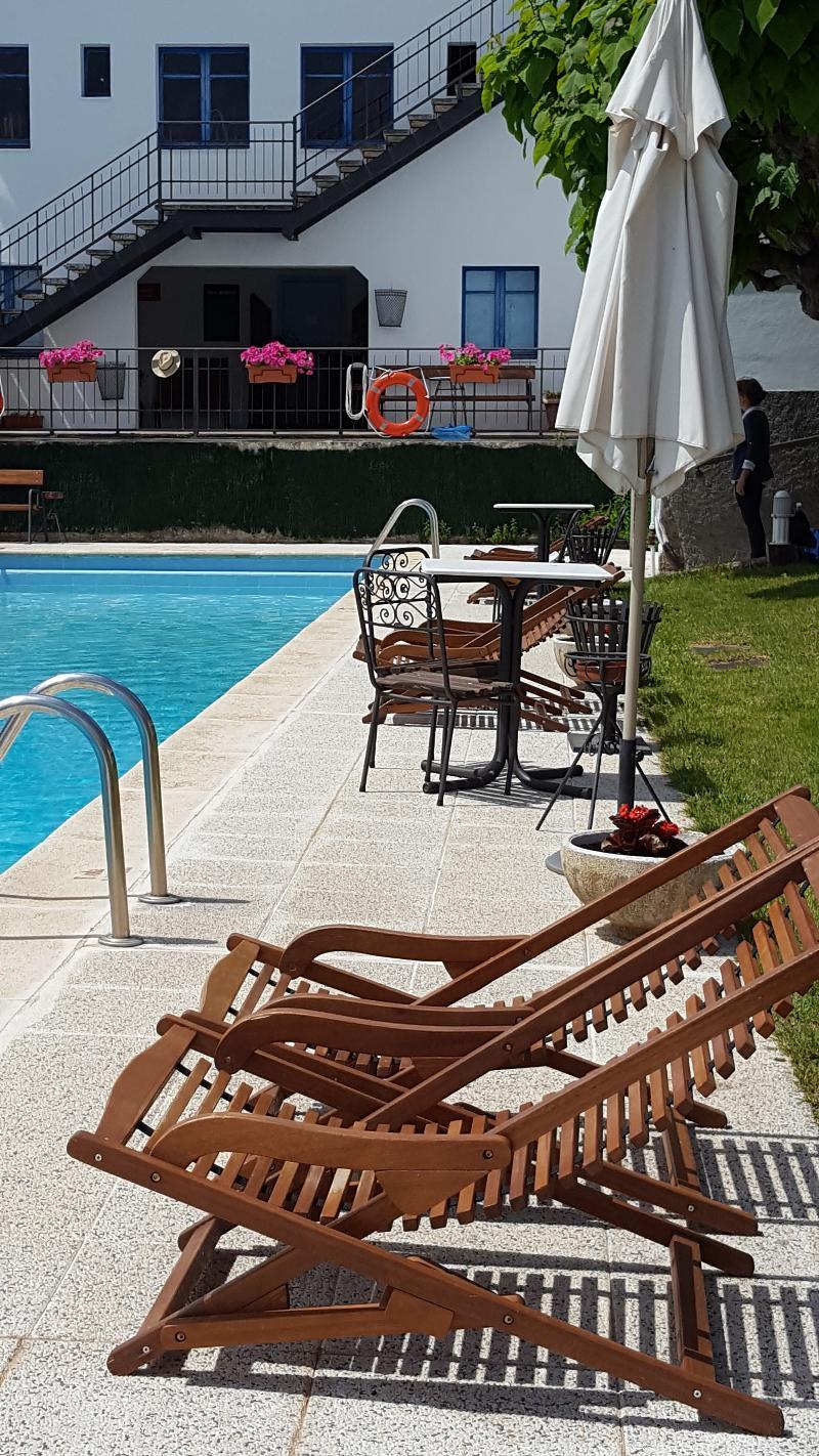Hotel Segle XX Tremp Zewnętrze zdjęcie